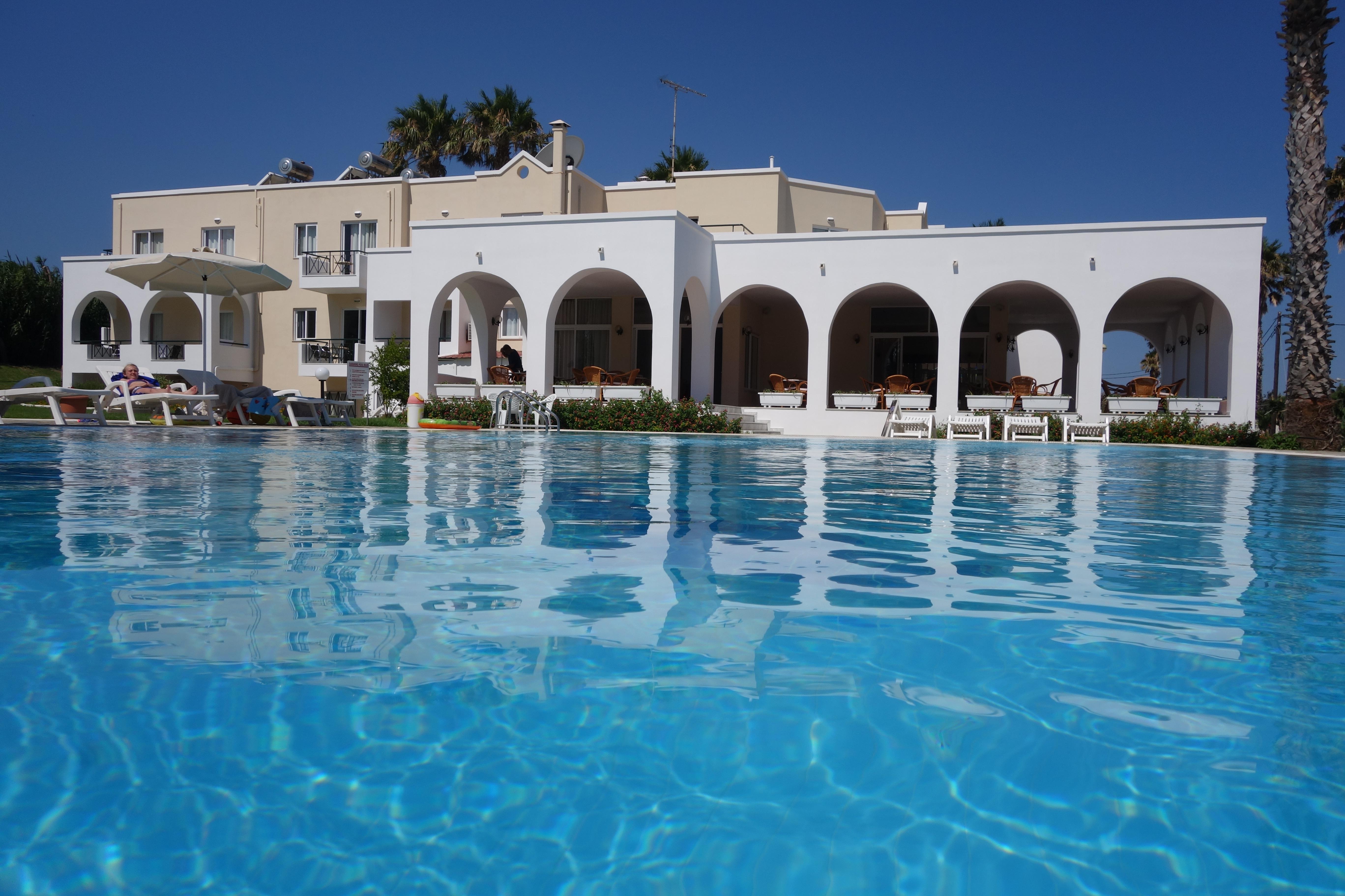 Andromeda Hotel Apartments Psalidi  Exterior foto