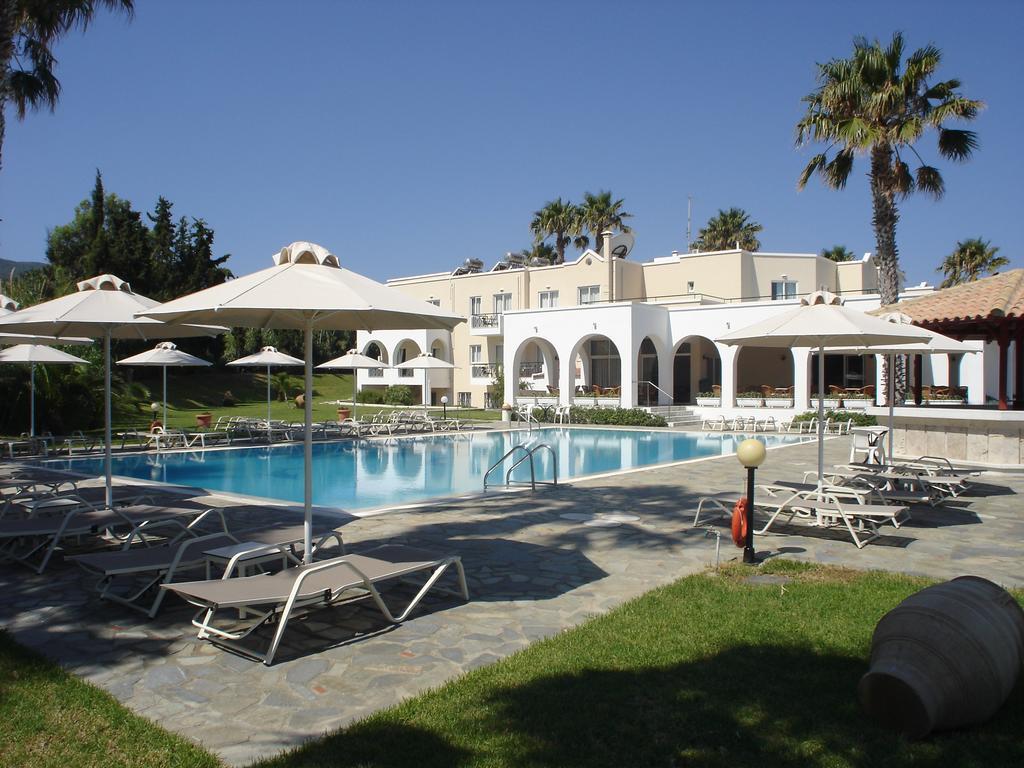 Andromeda Hotel Apartments Psalidi  Exterior foto